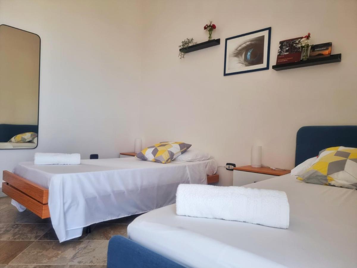 Al Vecchio Carrubo - Lovely 2-Rooms House & Patio マルサラ エクステリア 写真