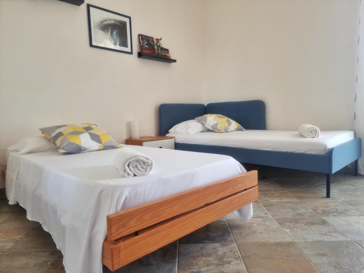 Al Vecchio Carrubo - Lovely 2-Rooms House & Patio マルサラ エクステリア 写真